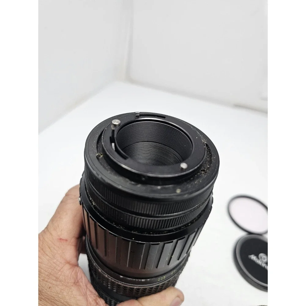 Auto Makinon f=80 -200mm Multi-Coated 1:3.5‎ Lens With Hova 62mm Skylight Filter
